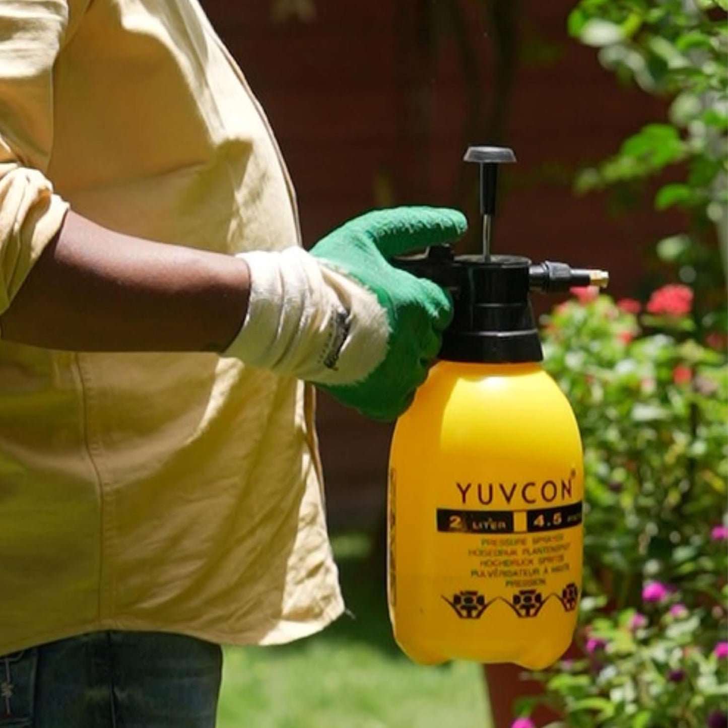 Yuvcon 2 Liter Pressure Sprayer: Compact and Efficient for Gardening, Spray bottle for Plants - Mischief Green