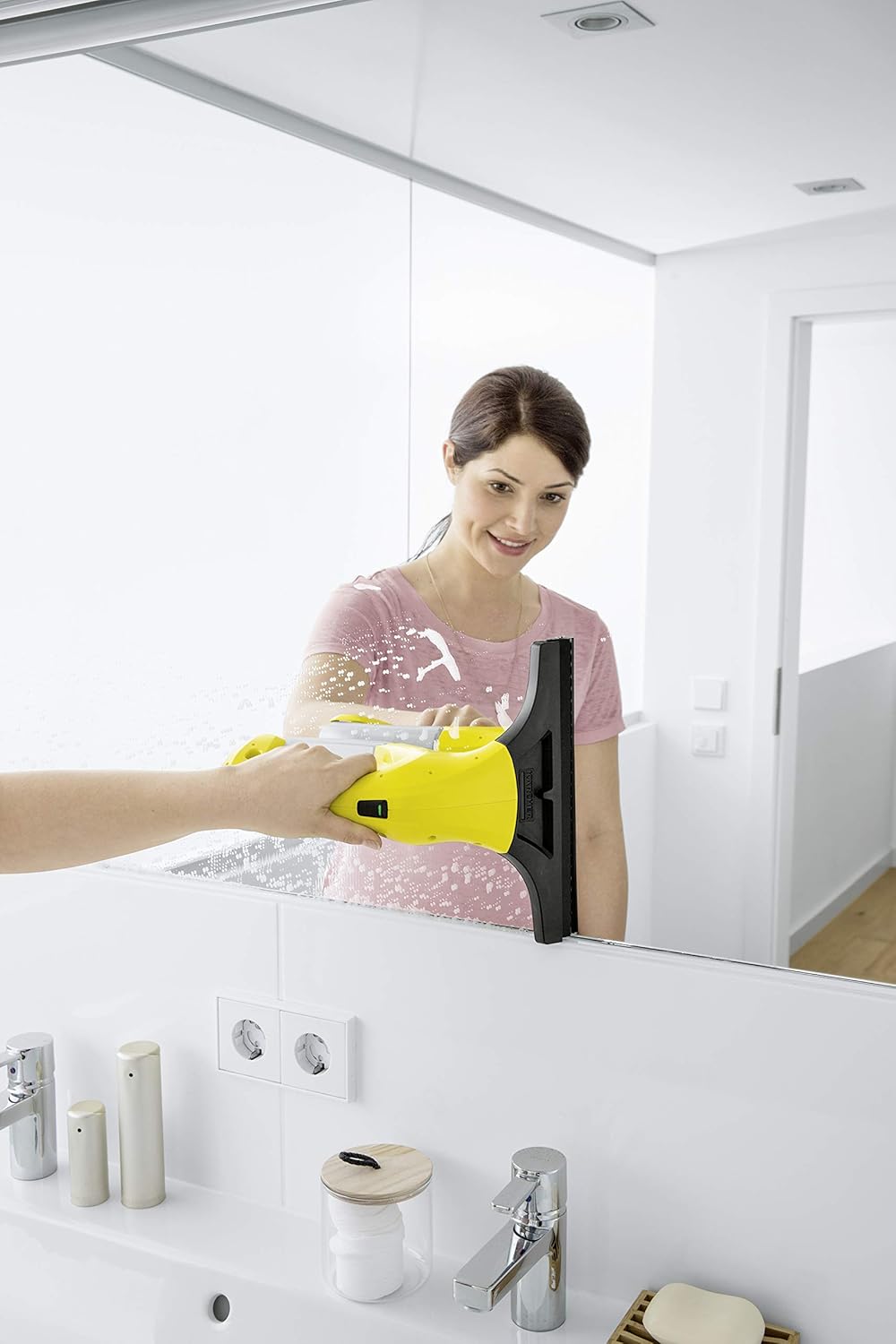 Karcher WV1 Plus Window Vacuum Cleaner